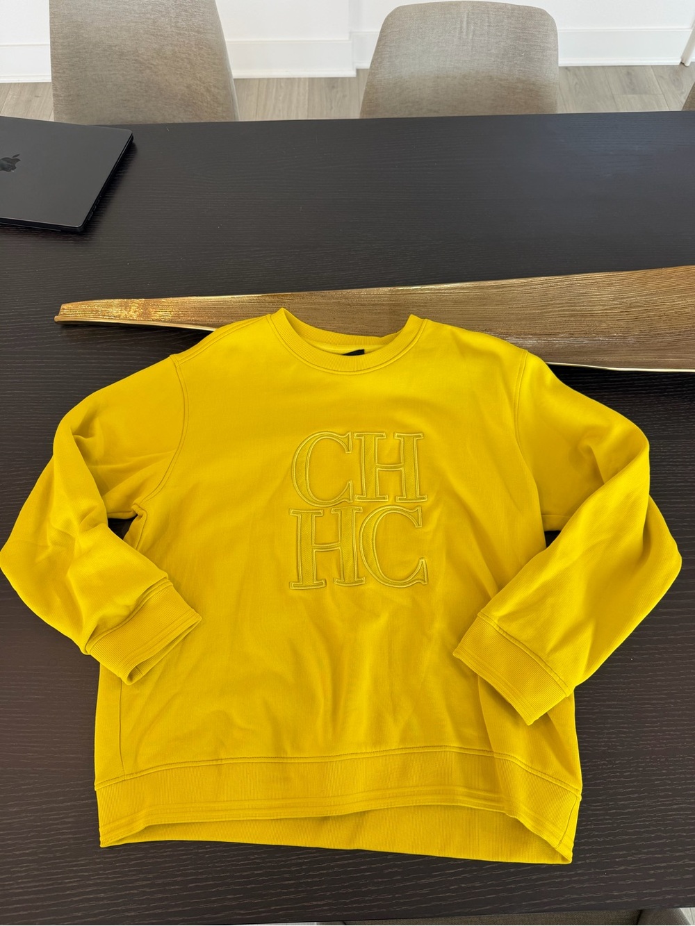 CH Carolina herrera sweatshirt worn 2x